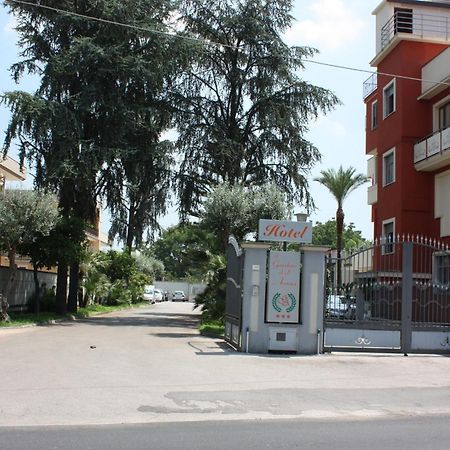 Hotel Il Giardino Degli Aranci ノーラ エクステリア 写真