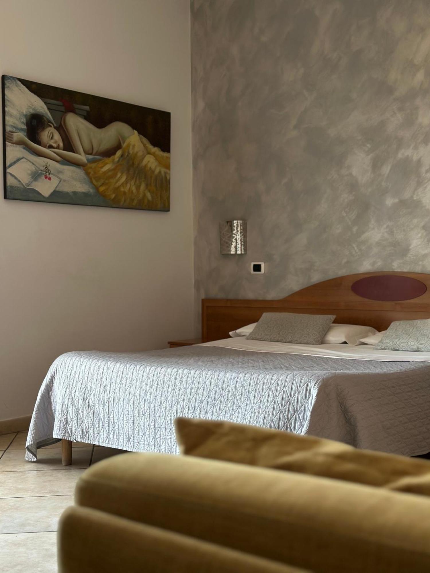 Hotel Il Giardino Degli Aranci ノーラ エクステリア 写真