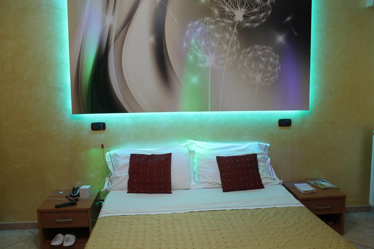 Hotel Il Giardino Degli Aranci ノーラ エクステリア 写真
